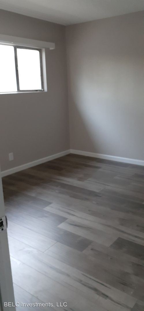 Building Photo - 4515 Santo Tomas Dr