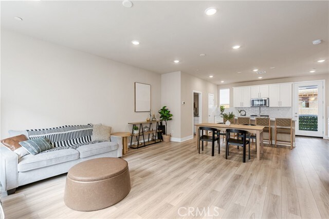 Foto del edificio - 1484 Sunrise Ln