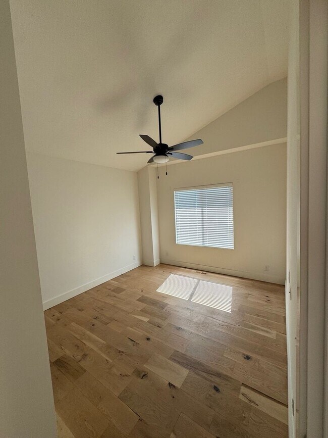 Building Photo - Lot 136