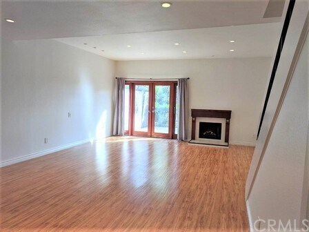 Foto del edificio - 10793 Ashton Ave