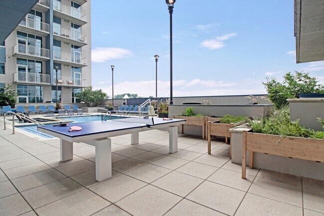 Foto del edificio - Crossroads at the Gulch Apartments