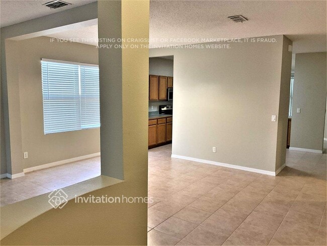 Foto del edificio - 632 Cressa Cir