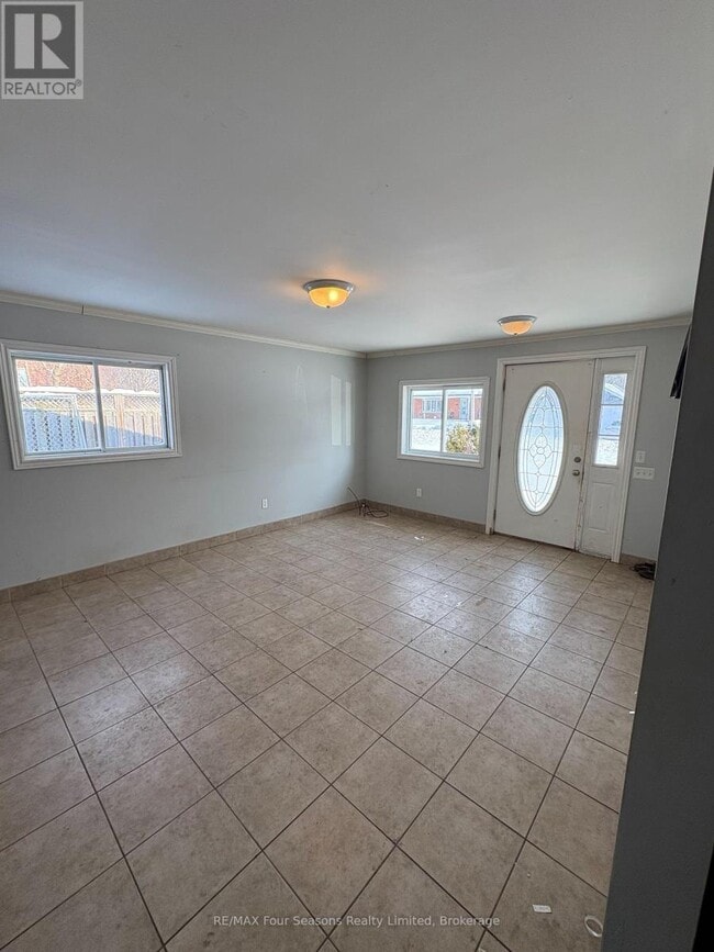 Photo du bâtiment - 232 Jane St