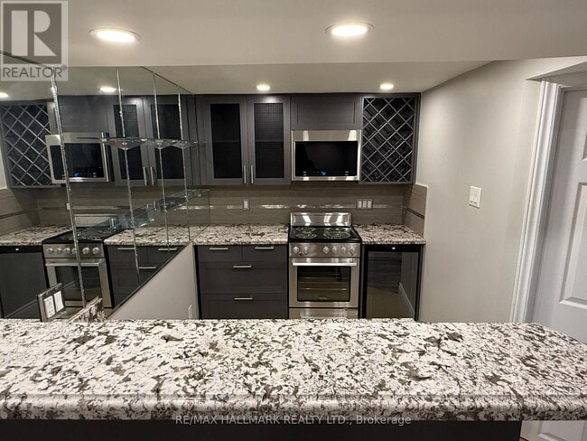 Photo du bâtiment - 94 Marbella Rd