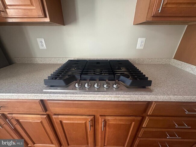 Building Photo - 2802 Moores Plains Blvd