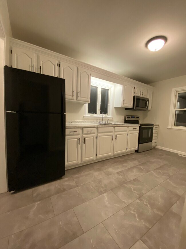 Foto del edificio - 1202 Epworth Cir
