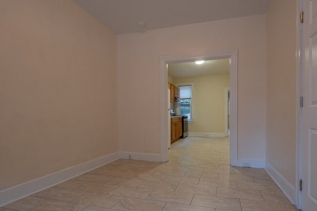 Foto del edificio - 438 Nevin St