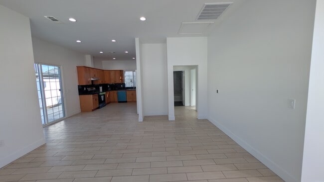 Building Photo - 20746 Elaine Ave