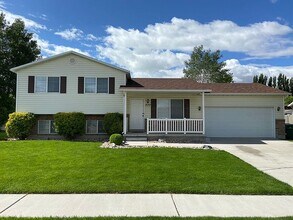 Building Photo - 1537 W 100 S