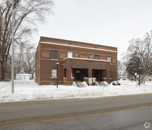 Foto principal - 2405 Evans St