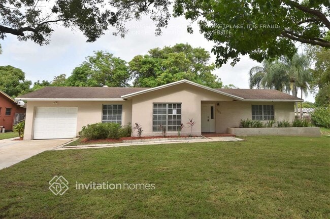 Building Photo - 341 SW 64th Ave