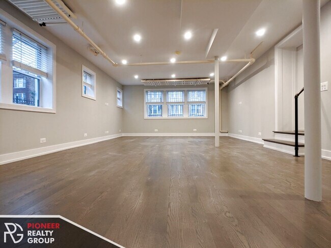 Foto del edificio - 1931 W Winona St