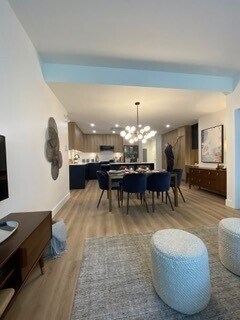 Photo du bâtiment - 920 Reunion Ave