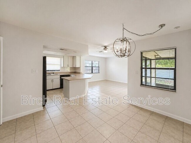 Building Photo - 1326 Calamondin Dr