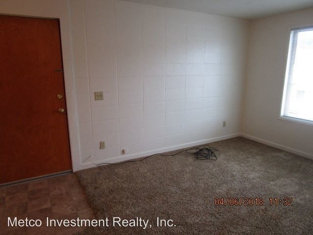 Building Photo - 826-826 A St