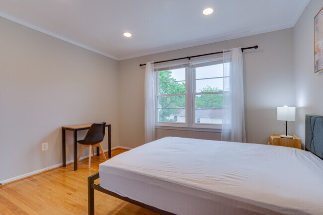 Foto del edificio - 13809 Newport Ln