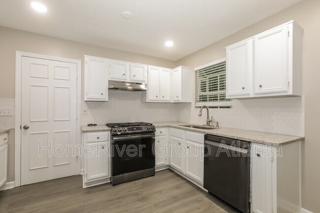 Building Photo - 365 Kimberly Forest Ct