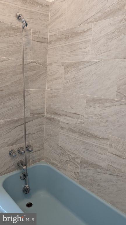 Building Photo - 244 Minor St