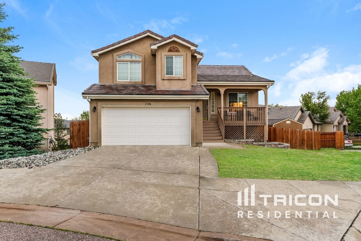 Foto principal - 736 Rye Ridge Rd