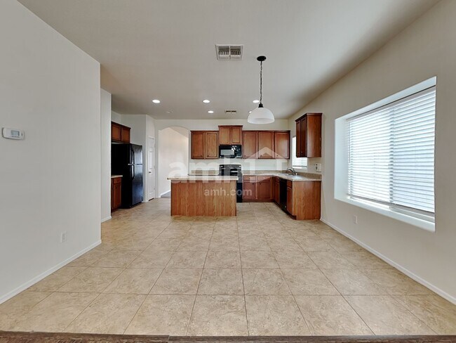 Foto del edificio - 14610 W Acapulco Ln