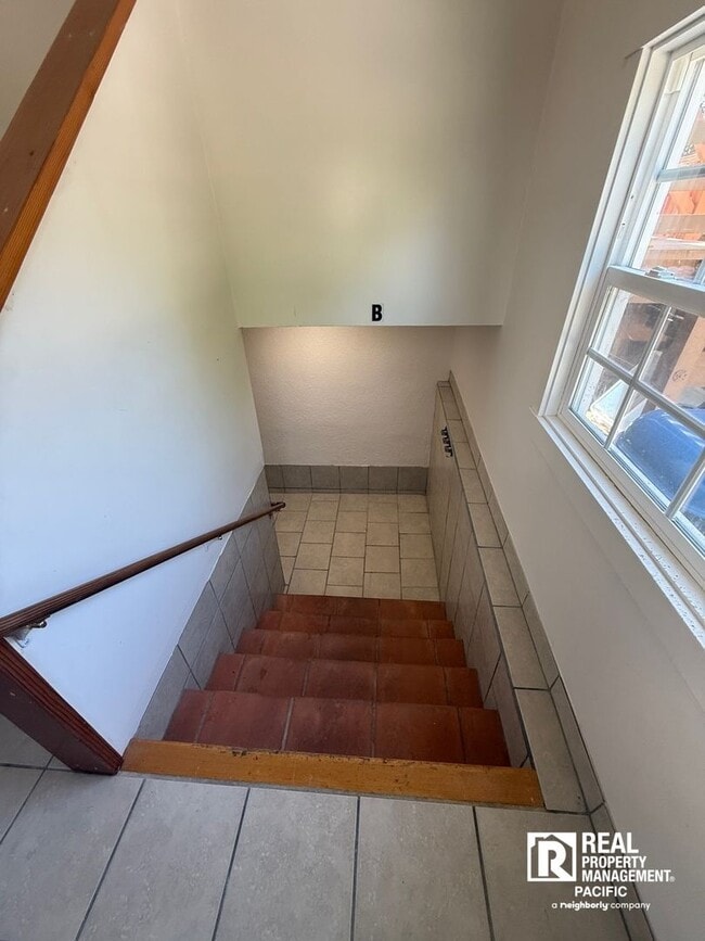 Photo - 1435 Parker Street Apartment