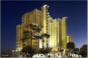 Building Photo - 124 Miracle Strip Pkwy