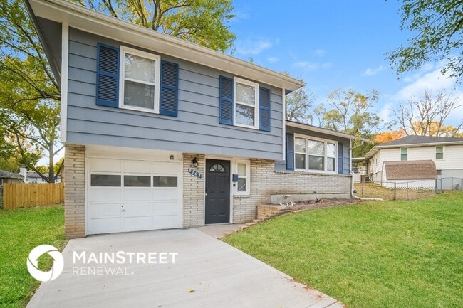 Building Photo - 9302 Fairwood Dr