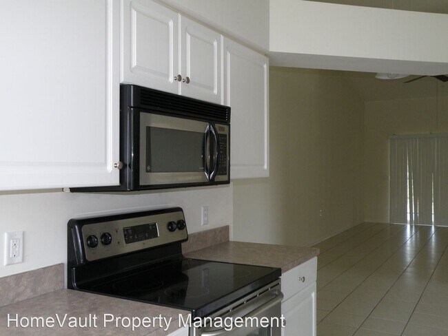 Building Photo - 3 br, 2 bath House - 4925 Sandra Bay Dr #205