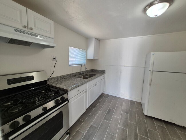 Foto del edificio - 383 S 7th Ave