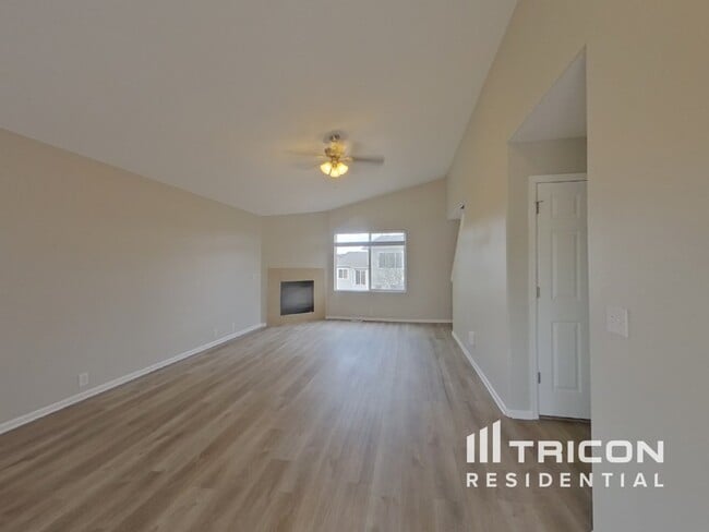 Building Photo - 8439 Shadow Run Ln