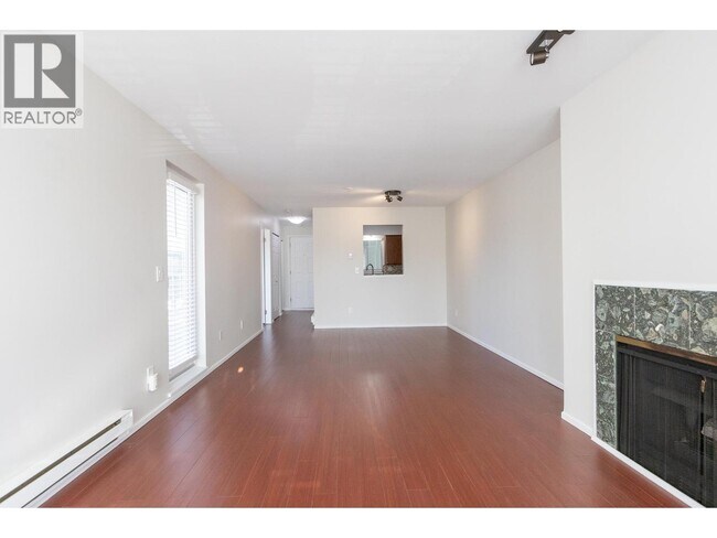 Photo du bâtiment - 937 W 14th Ave