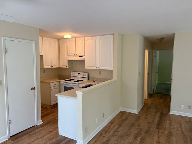 Photo - PARKLIKE SETTING ...CLEAN, AND FRESH, NEW REFRIGERATOR, NEW CLOSET DOORS...2 BEDROOMS/1 BATH IN G... House