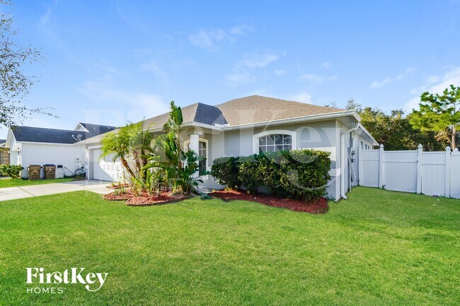 Foto del edificio - 4717 Huron Bay Cir