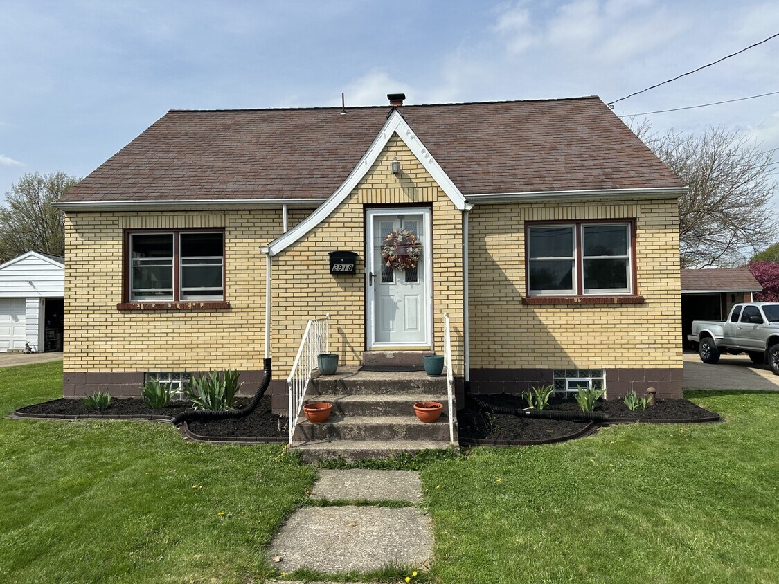 Foto principal - 2918 Evanston Ave