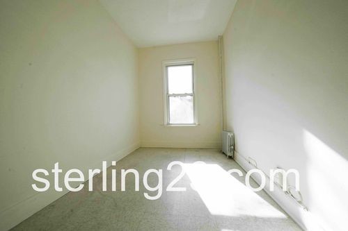 Foto del edificio - 32-05 36th Ave