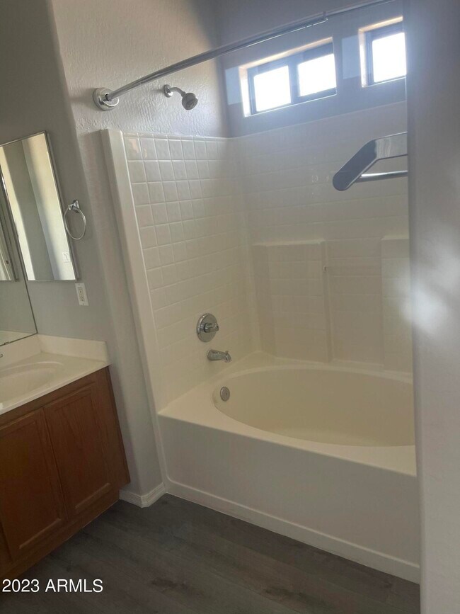 Foto del edificio - 21655 N 36th Ave