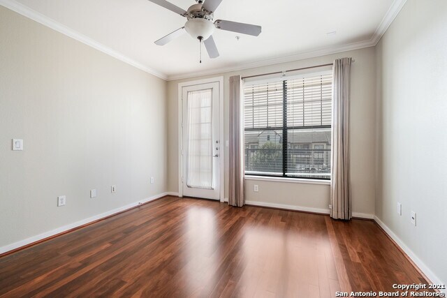 Building Photo - 7342 Oak Manor Dr