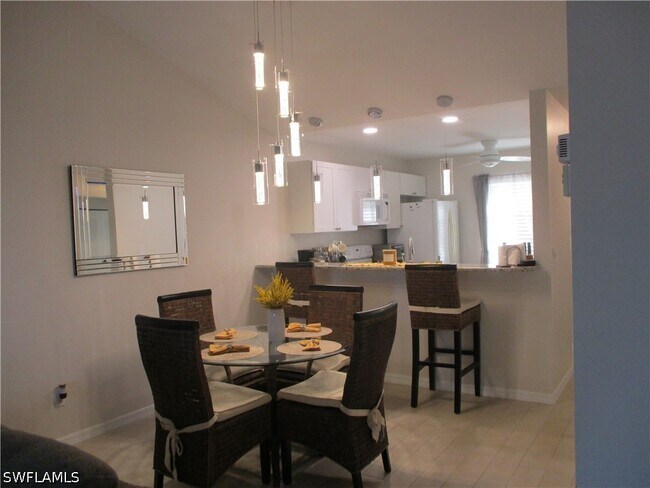 Foto del edificio - 2684 Kings Lake Blvd