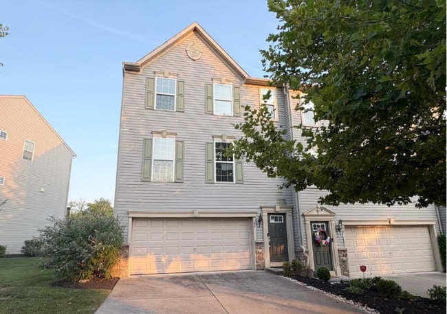 Photo - 40 Wallace Rd Townhome