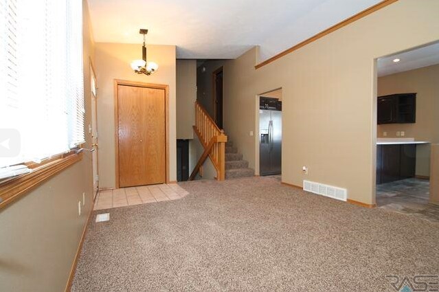 Building Photo - 2008 S Hillview Rd