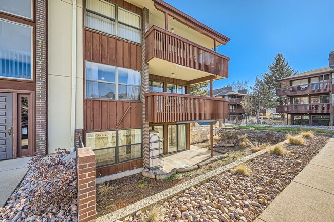 Foto del edificio - BEAUTIFUL 2 Bed 2 Bath Condo in Boulder- A...