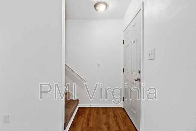 Building Photo - 1526 Shipp Ave