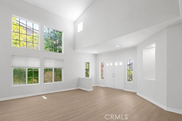 Building Photo - 2029 Roadrunner Ave