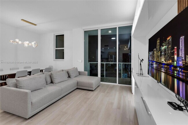 Foto del edificio - 31 SE 5th St