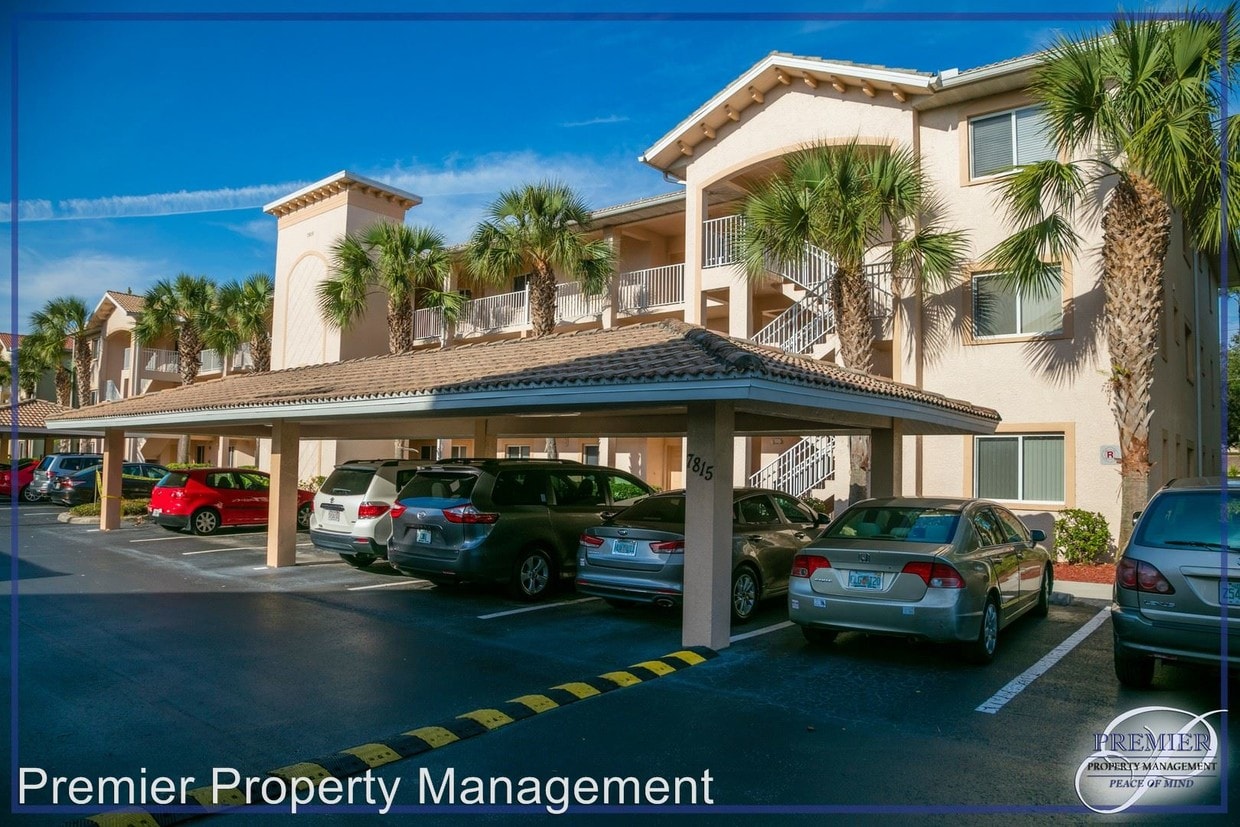 Foto principal - 7815 Regal Heron Cir