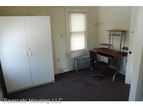 Building Photo - 4 br, 1 bath Room For Rent - 123 BEETHOVEN
