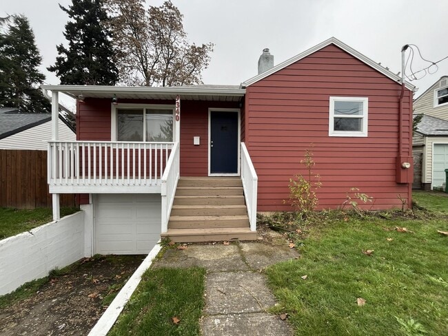 Building Photo - Charming 2-Bedroom Home with Hardwood Floors, Bright Living Spaces & Large Fenced Yard