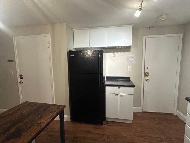 Foto del edificio - 22 7th Ave