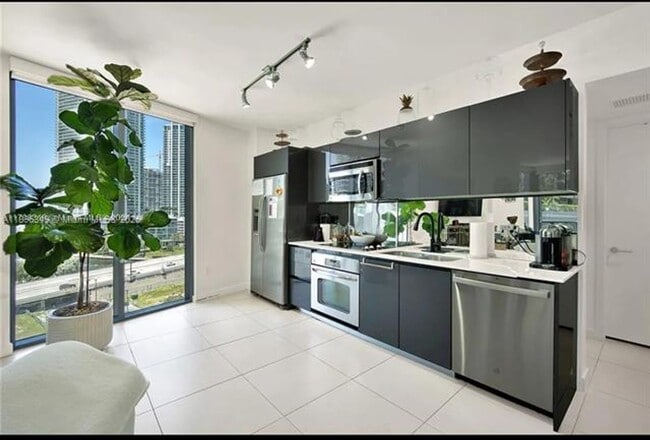 Photo - 31 SE 6th St Apartment