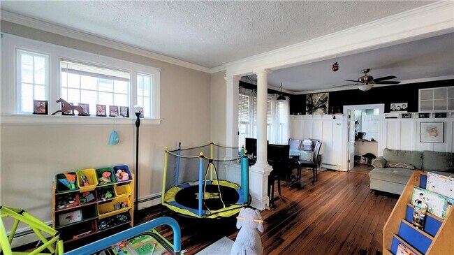 Foto del edificio - 309 Carrington Ave